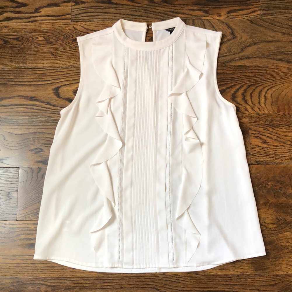 Ann Taylor Off White Sleeveless Top Size Small